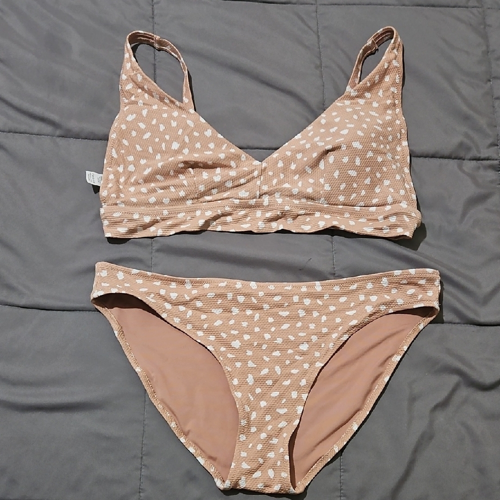Aerie Tan and White Bikini Set